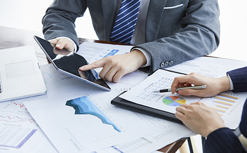 填寫(xiě)注冊(cè)申請(qǐng)