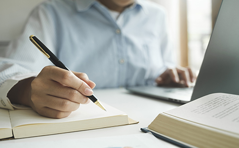 財(cái)務(wù)公司收費(fèi)標(biāo)準(zhǔn)