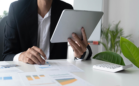 一般納稅人公司注冊：材料、優(yōu)勢與注意...