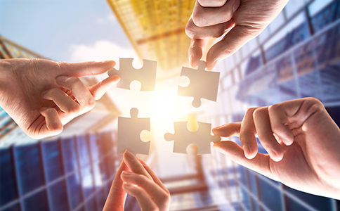 選擇一個專業(yè)代理做賬報稅的代賬公司，可以為公司規(guī)避稅務風險